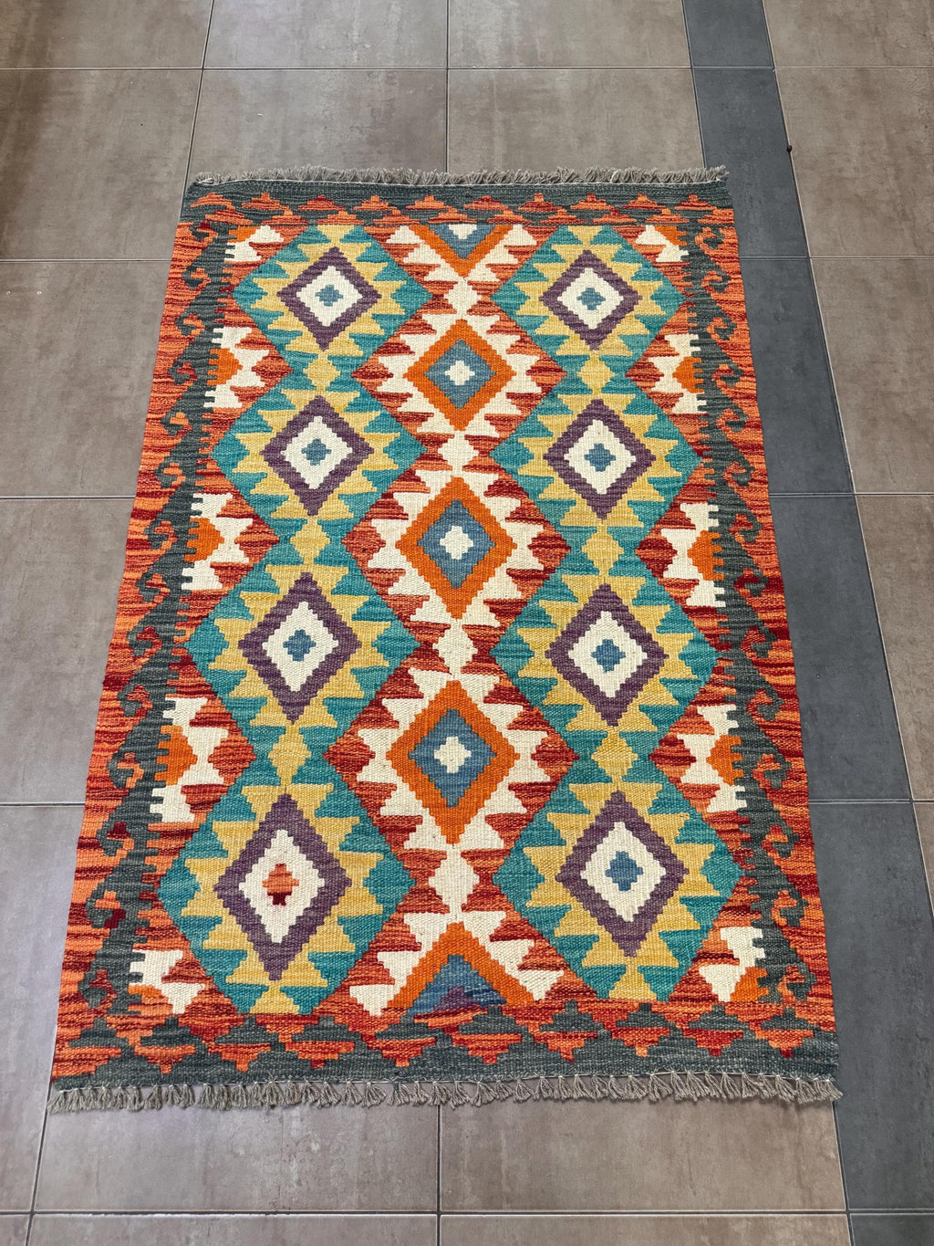 Handwoven Afghan Kilim Rug – Colorful Geometric Wool, Boho Décor (124 x 82 cm)