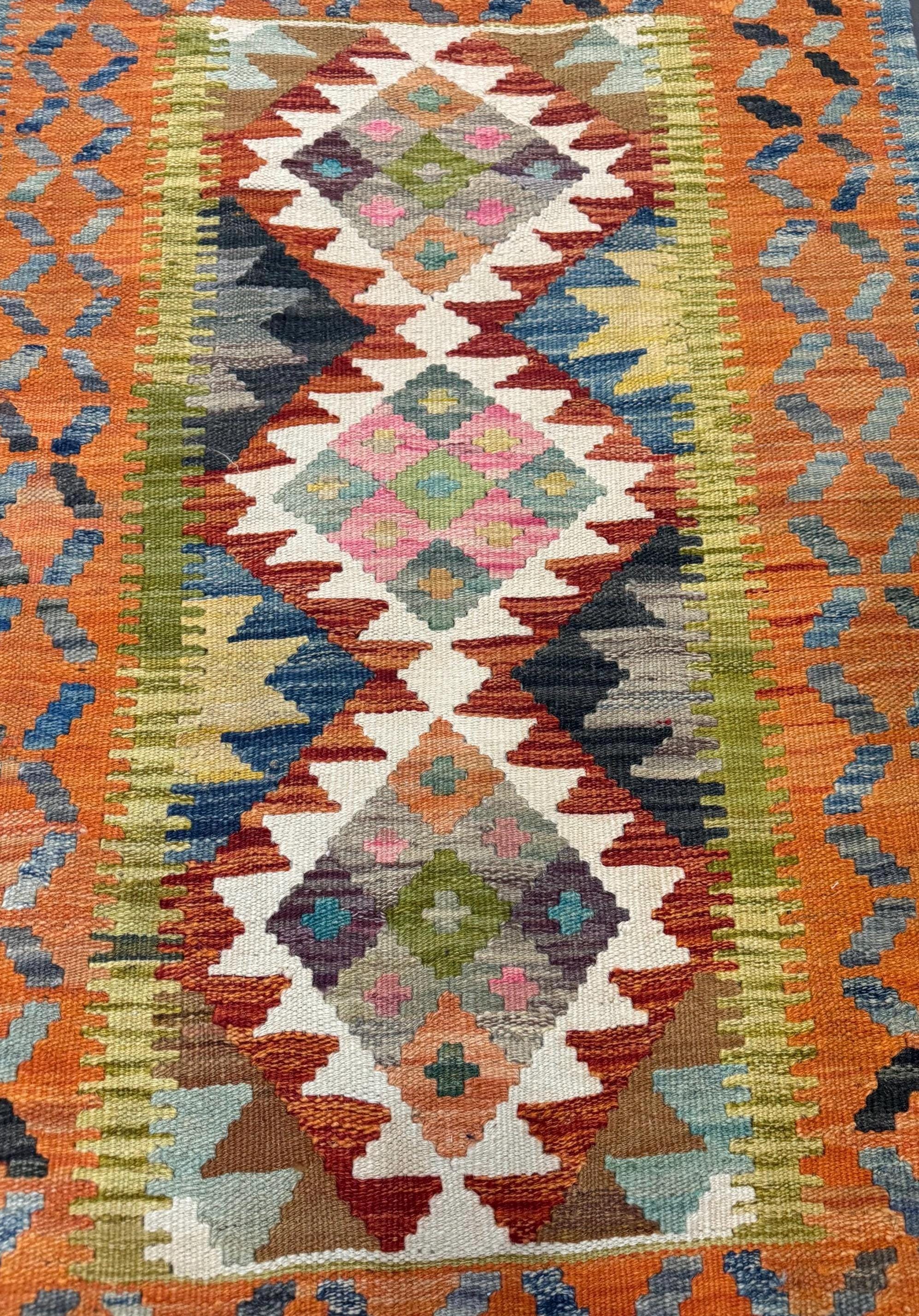 Handwoven Afghan Kilim Rug – Bohemian Wool, Geometric Tribal Decor (113x79 cm)