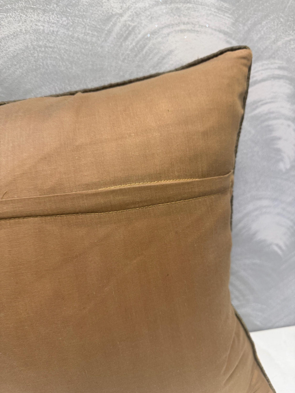 Handwoven Afghan Kilim Pillow Cover, Vintage Wool Cushion (50x50 cm)