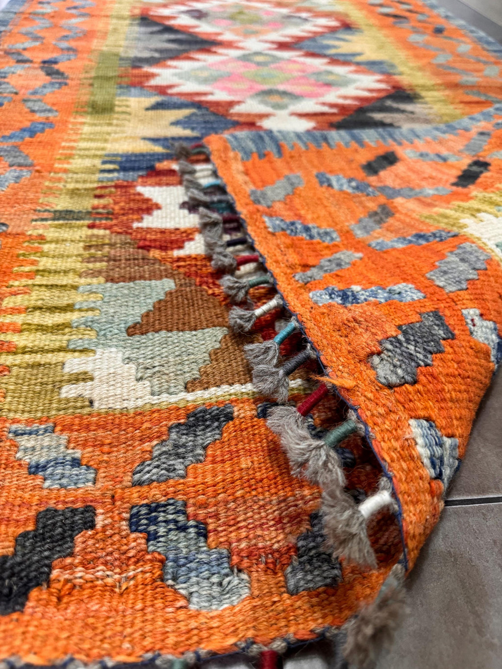 Handwoven Afghan Kilim Rug – Bohemian Wool, Geometric Tribal Decor (113x79 cm)