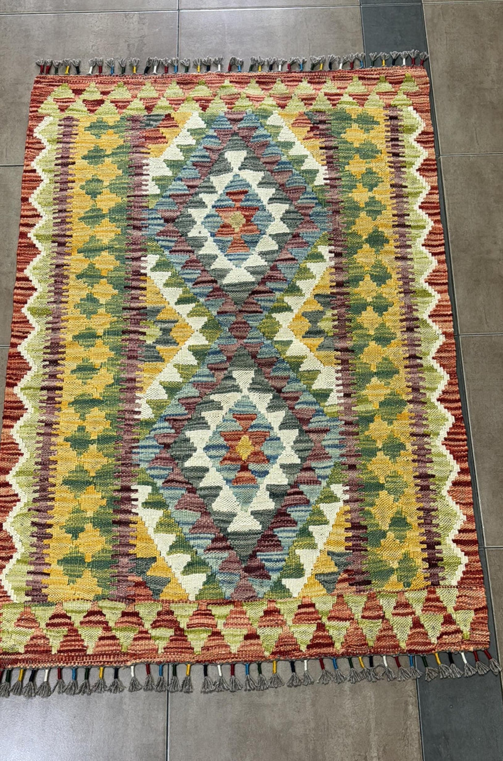 Handwoven Wool Kilim Rug – Colorful Geometric Afghan Décor, 121x84cm