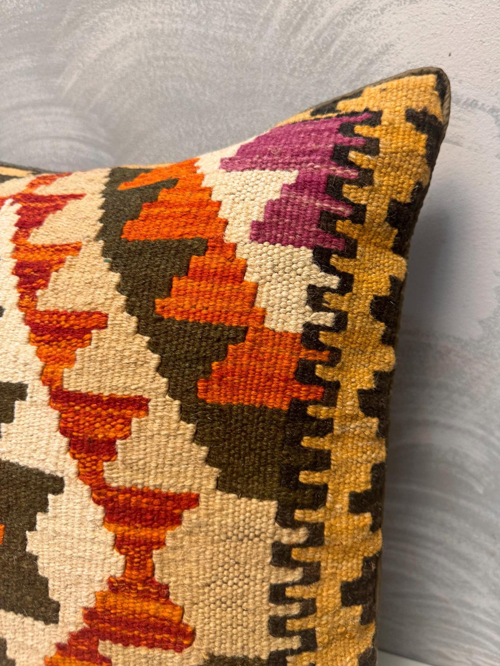 Handwoven Afghan Kilim Pillow Cover, Vintage Wool Cushion (50x50 cm)