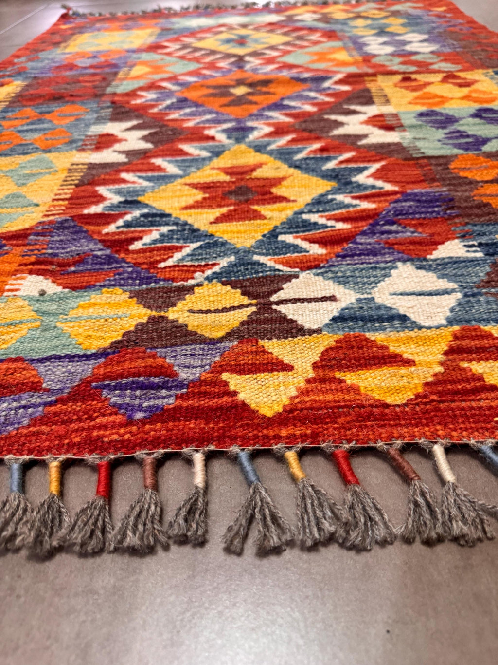 Handwoven Wool Kilim Rug – 110x83cm, Bohemian Afghan Tribal Decor