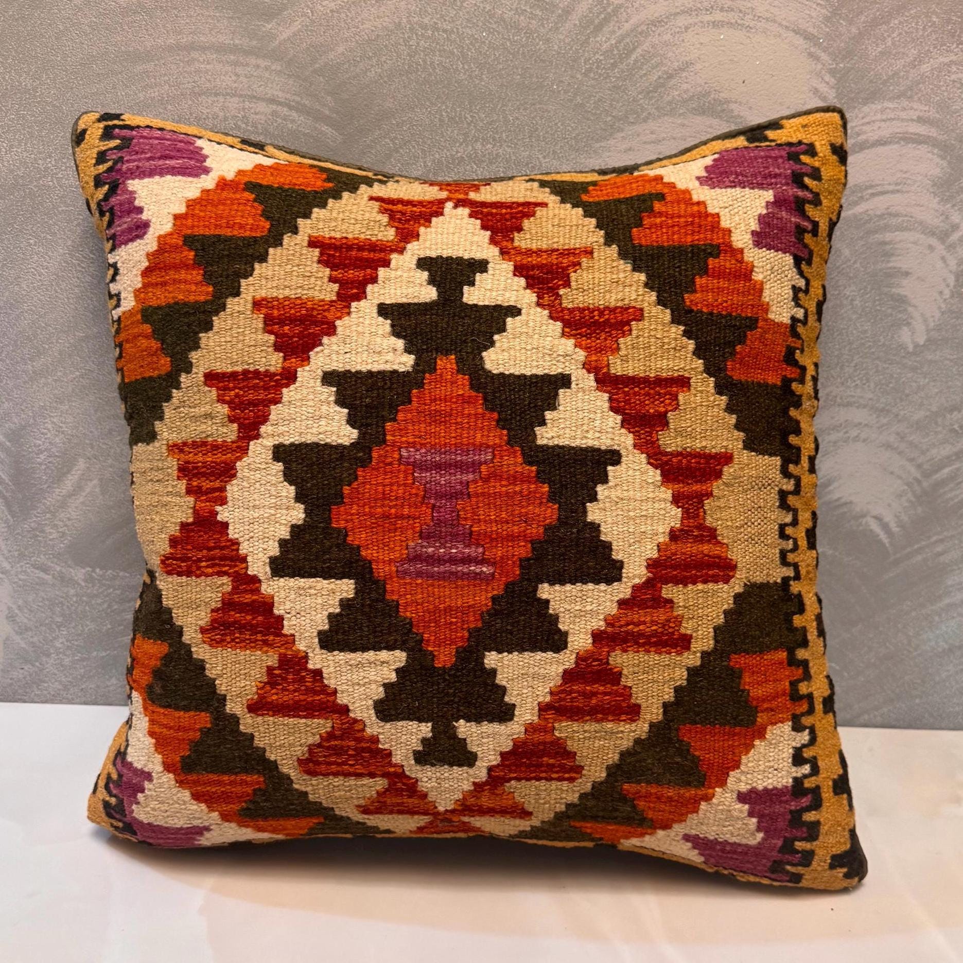 Handwoven Afghan Kilim Pillow Cover, Vintage Wool Cushion (50x50 cm)